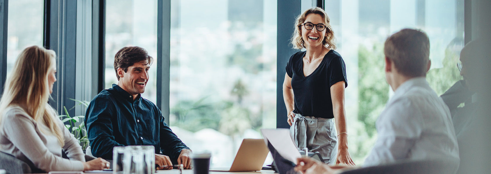 Titelbild Geschäftsbereiche