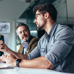 Bild Mann im Meeting